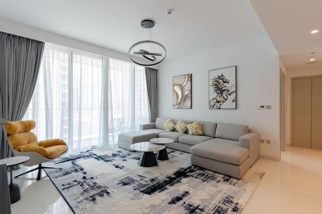 Stylish And Spacious L Beach Access L Fits 4 Apartment Dubai Exterior photo